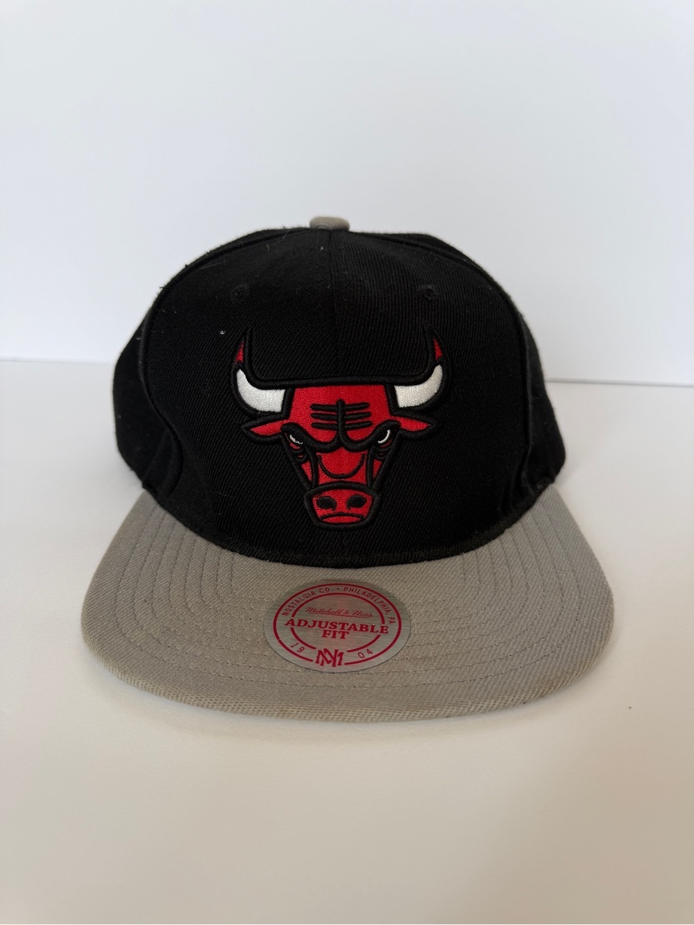 Mitchell & Ness Chicago Bulls Adjustable Snapback Hat Black Grey NBA